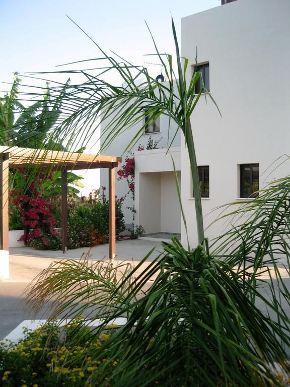 奥拉度假别墅 Paphos 外观 照片