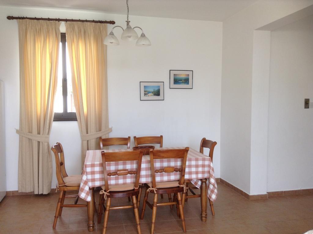 奥拉度假别墅 Paphos 外观 照片